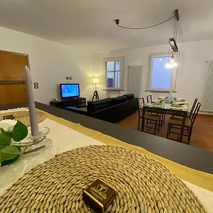 Honey Apartment Appartamento